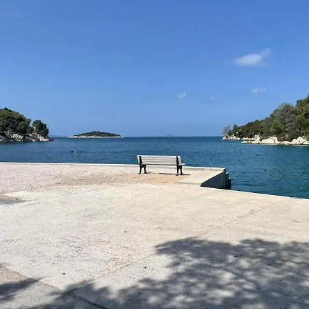 Olive Tree By The Sea Apartment Tribunj (Sibenik-Knin)