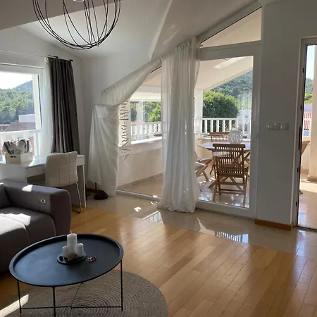 公寓 Olive Tree By The Sea