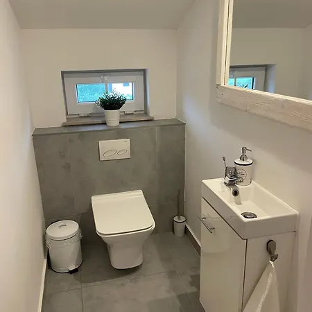 Olive Tree By The Sea 公寓 Tribalj