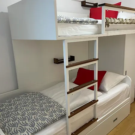 Olive Tree By The Sea 公寓 Tribalj