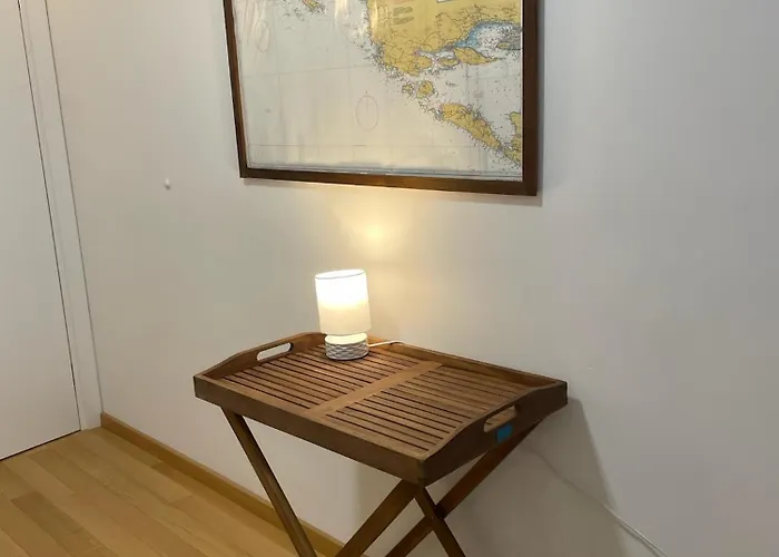 아파트 Olive Tree By The Sea Tribalj